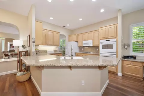 1069 Brock Cir, Folsom, CA 95630 photo 16