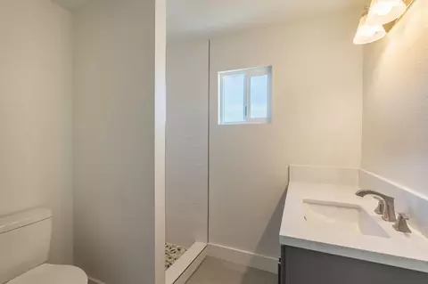 Bath - 4112 Anna Ave, Keyes, CA 95328 photo 4 of 4