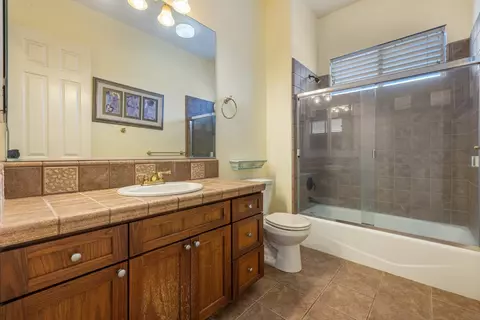 3501 Valley Oak Dr, Ceres, CA 95307 photo 6