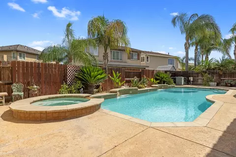3501 Valley Oak Dr, Ceres, CA 95307 photo 1