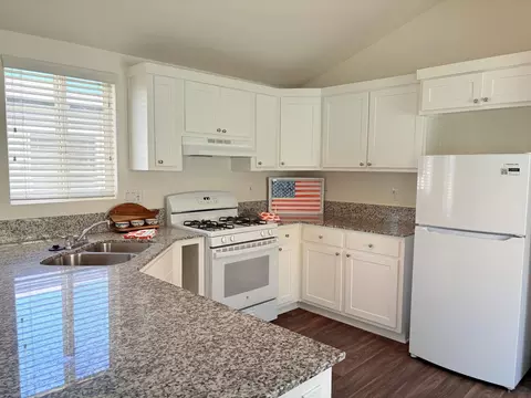 143 Louise Ln, Davis, CA 95618