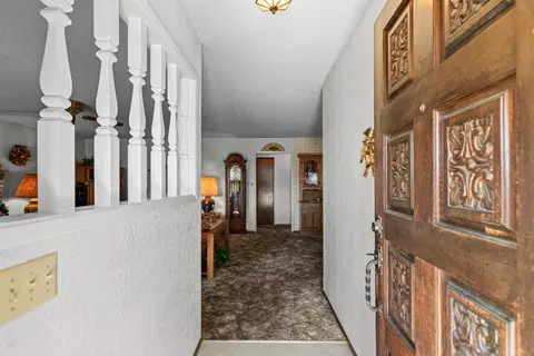 Entry Way - 1009 Zinfandel Pl, Modesto, CA 95351 photo 1 of 2