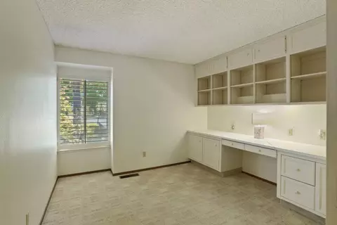 241 Charlemagne Way, Modesto, CA 95350 photo 34