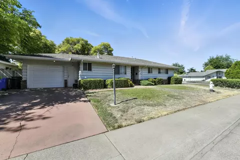 9456 Acapulco Way, Elk Grove, CA 95624