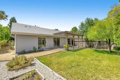 3223 Oyster Bay Ave, Davis, CA 95616 photo 21