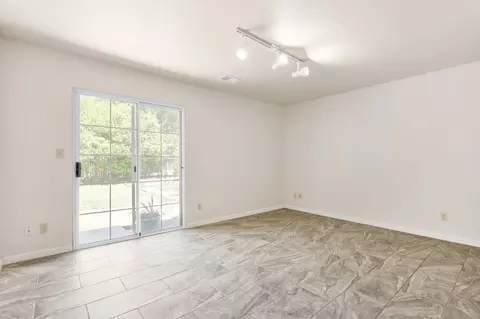 3223 Oyster Bay Ave, Davis, CA 95616 photo 15