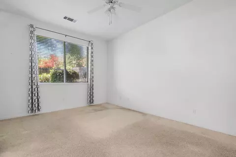 Bedroom - 2578 Knobcone Ln, Lodi, CA 95242 photo 3 of 4