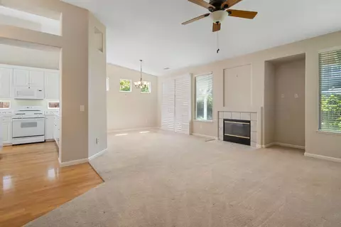 Living - 2578 Knobcone Ln, Lodi, CA 95242 photo 1 of 4