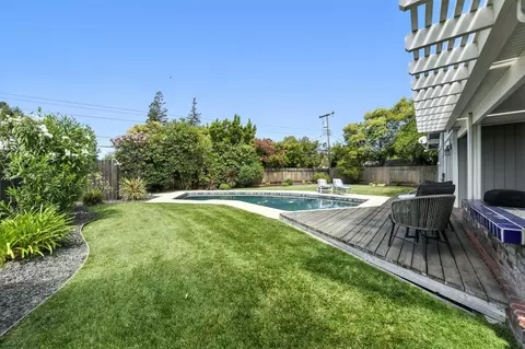 Exterior - 2517 Greenfield Way, Carmichael, CA 95608 photo 7 of 10