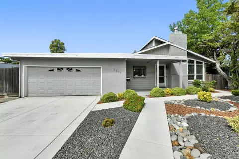 Exterior - 2517 Greenfield Way, Carmichael, CA 95608 photo 3 of 10
