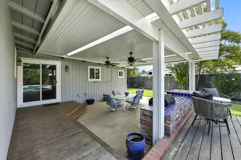 Exterior - 2517 Greenfield Way, Carmichael, CA 95608 photo 10 of 10