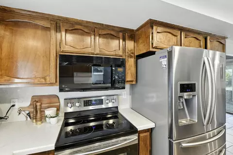 Kitchen - 2517 Greenfield Way, Carmichael, CA 95608 photo 4 of 4