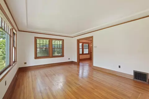 715 W Walnut St, Lodi, CA 95240 photo 6