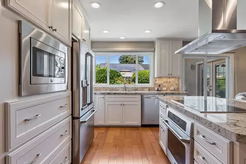 867 Jordanolo Dr, Ripon, CA 95366 photo 10