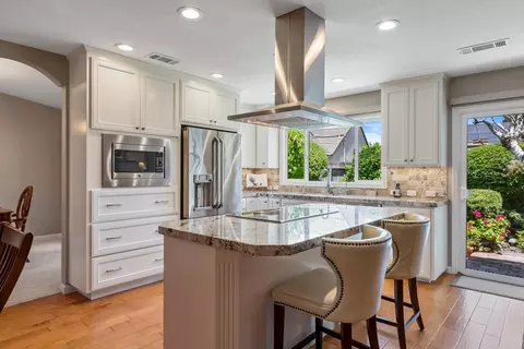 867 Jordanolo Dr, Ripon, CA 95366 photo 8