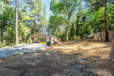 Exterior - 10225 Elder Dr, Grass Valley, CA 95949 photo 17 of 32