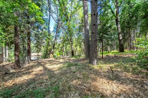 Exterior - 10225 Elder Dr, Grass Valley, CA 95949 photo 26 of 32