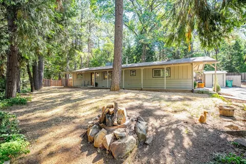 Exterior - 10225 Elder Dr, Grass Valley, CA 95949 photo 4 of 32