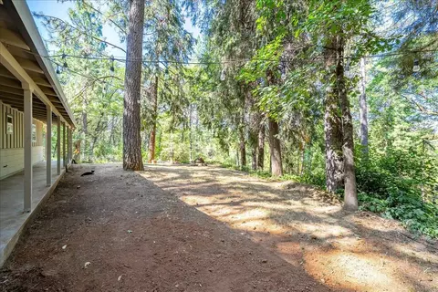 Exterior - 10225 Elder Dr, Grass Valley, CA 95949 photo 8 of 32