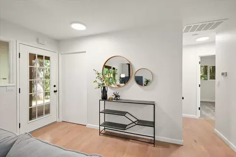Entry Way - 10225 Elder Dr, Grass Valley, CA 95949 photo 1 of 1