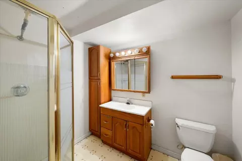 Bath - 4420 Panorama Dr, Placerville, CA 95667 photo 2 of 2