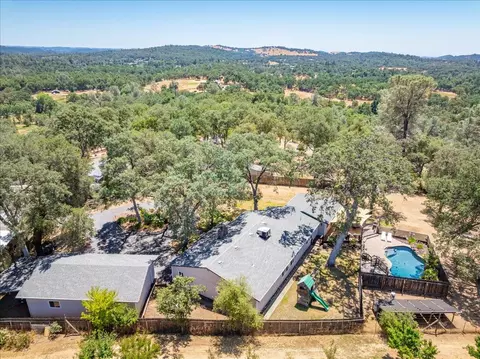 View/Area - 4420 Panorama Dr, Placerville, CA 95667 photo 2 of 11