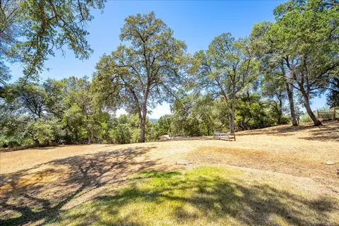 Exterior - 4420 Panorama Dr, Placerville, CA 95667 photo 30 of 38
