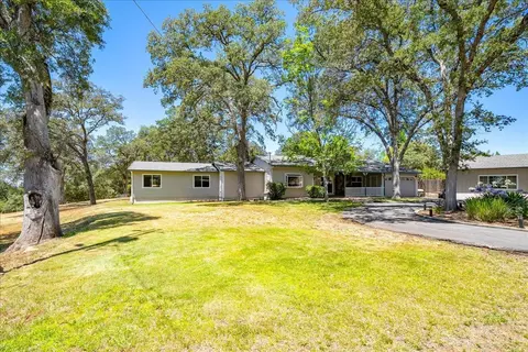 Exterior - 4420 Panorama Dr, Placerville, CA 95667 photo 5 of 38