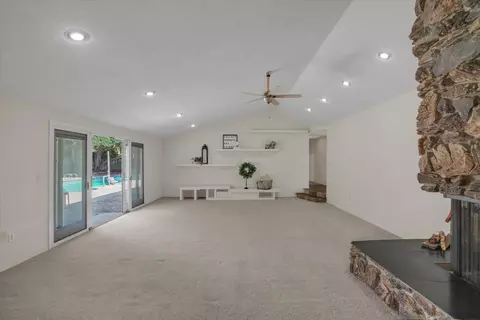 Living - 7025 Hillcrest Dr, Modesto, CA 95356 photo 6 of 6