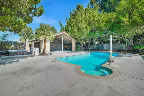 Exterior - 7025 Hillcrest Dr, Modesto, CA 95356 photo 8 of 12