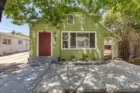 137 E Monterey Ave, Stockton, CA 95204
