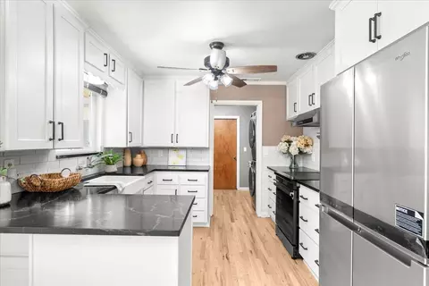 1237 College Ave, Modesto, CA 95350 photo 17