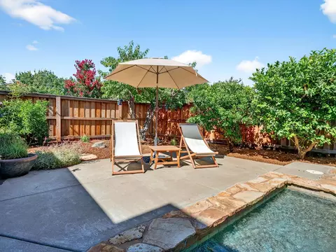 Exterior - 1514 Oceano Way, Davis, CA 95618 photo 7 of 7