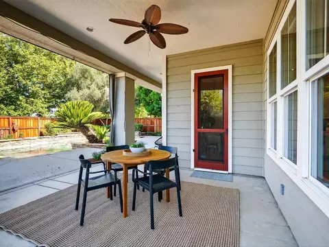 Exterior - 1514 Oceano Way, Davis, CA 95618 photo 6 of 7