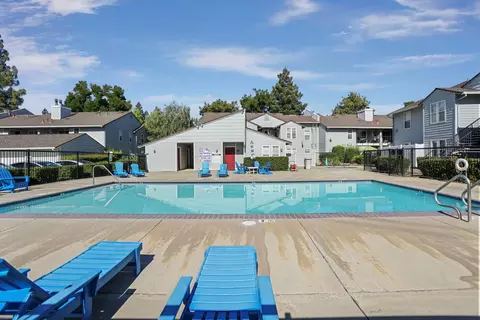 Exterior - 2400 Eilers Ln #1607, Lodi, CA 95242 photo 1 of 9