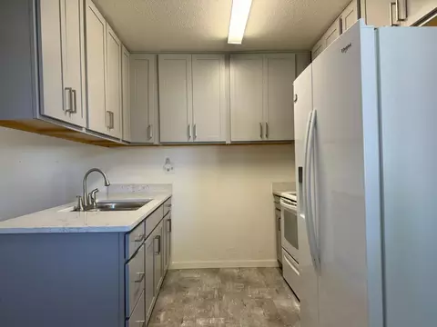 4000 Blue Bird Dr, Modesto, CA 95356 photo 12