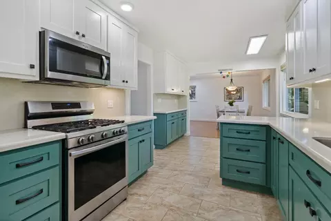 Kitchen - 5417 Shelley Way, Carmichael, CA 95608 photo 2 of 7