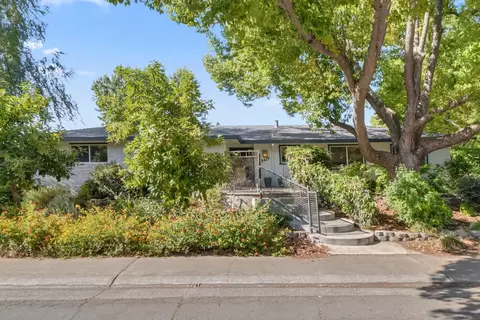 Exterior - 5417 Shelley Way, Carmichael, CA 95608 photo 30 of 31