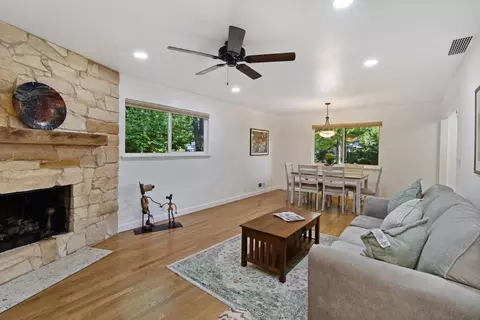 Living - 5417 Shelley Way, Carmichael, CA 95608 photo 8 of 8