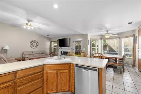 2812 Wind River Ct, Modesto, CA 95356 photo 9