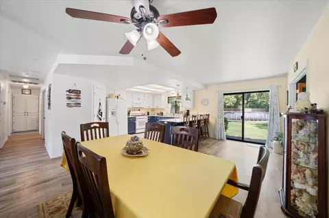 3190 Barrel Ct, Redding, CA 96001 photo 11