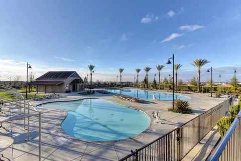 Exterior - 521 Desert Bloom Ct, Rocklin, CA 95765 photo 6 of 7