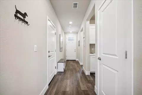 Entry Way - 521 Desert Bloom Ct, Rocklin, CA 95765 photo 1 of 3