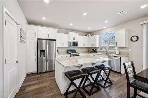 Kitchen - 521 Desert Bloom Ct, Rocklin, CA 95765 photo 1 of 3