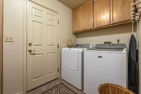 1009 Bobcat Ct, Modesto, CA 95358 photo 32
