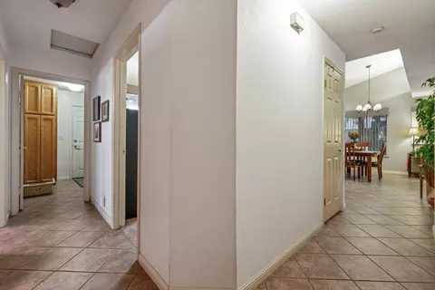 1009 Bobcat Ct, Modesto, CA 95358 photo 23