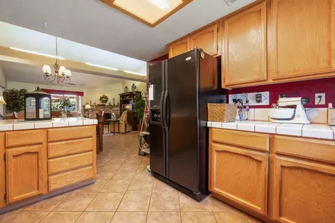 1009 Bobcat Ct, Modesto, CA 95358 photo 12