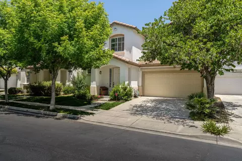 1086 Azalea Ln, Concord, CA 94520