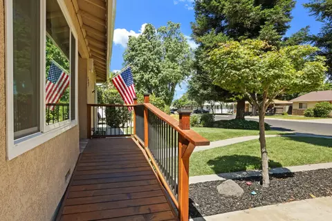 Exterior - 236 Emerson Ave, Modesto, CA 95350 photo 3 of 12