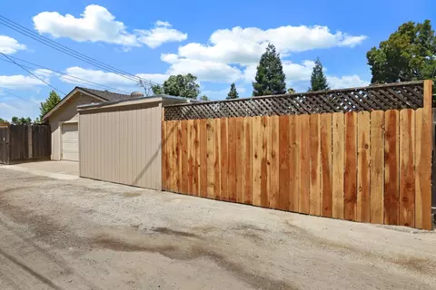 Exterior - 236 Emerson Ave, Modesto, CA 95350 photo 12 of 12